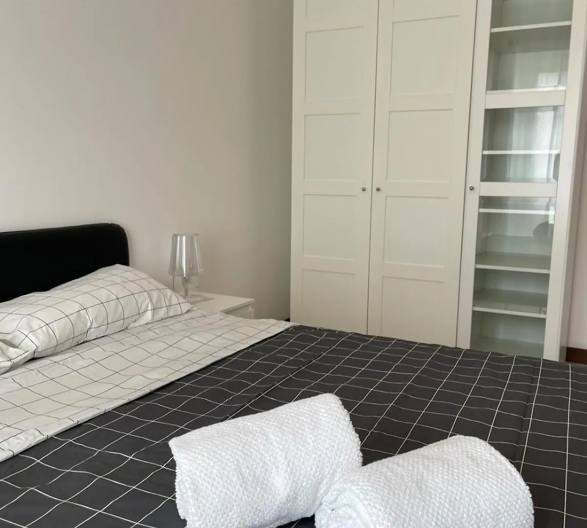 Tina41 Near Central Station,Isola,Corso Como,Piazza Gae Aulenti Mailand Apartment